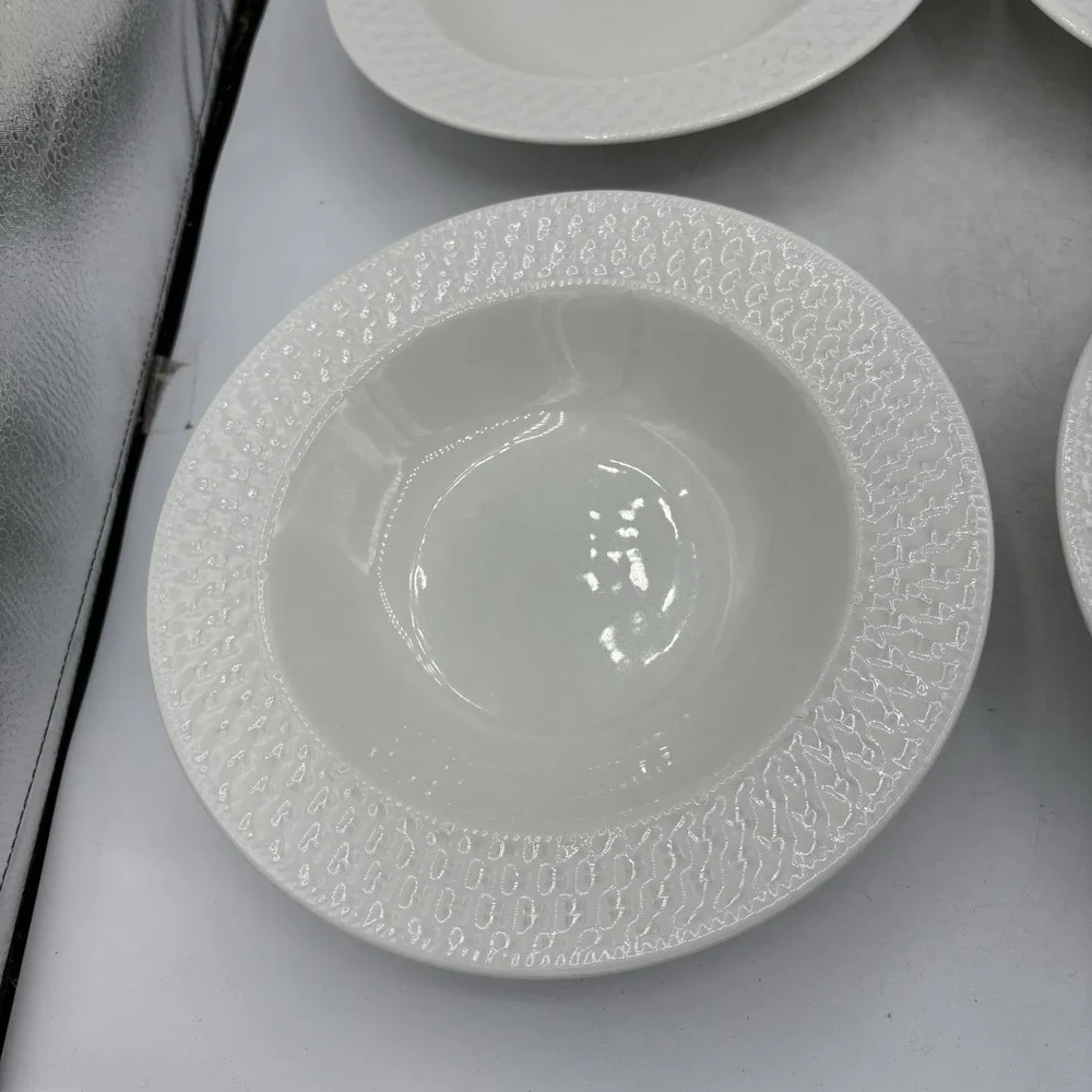 Oneida Bowls Casual Settings Basket Weave Soup Pasta Stoneware 9